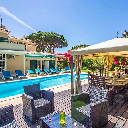 Popa Villa *